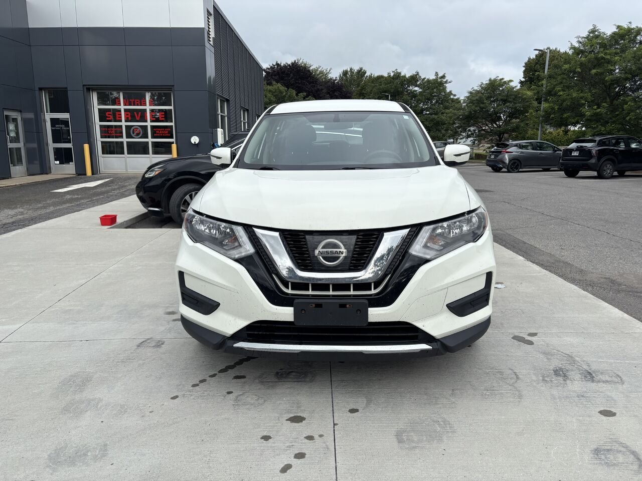 Nissan Rogue S FWD 2017 Blanc Châteauguay - photo #8