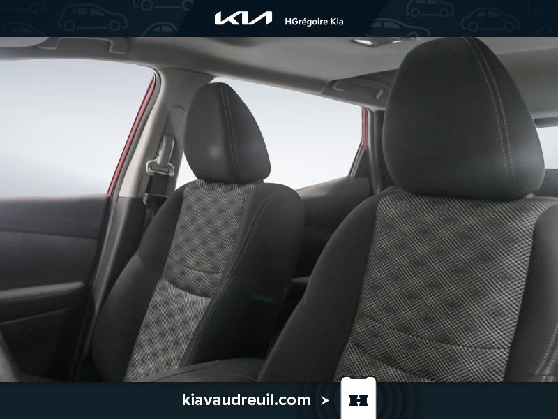 Nissan Qashqai 2017 Rouge Blainville - photo #8