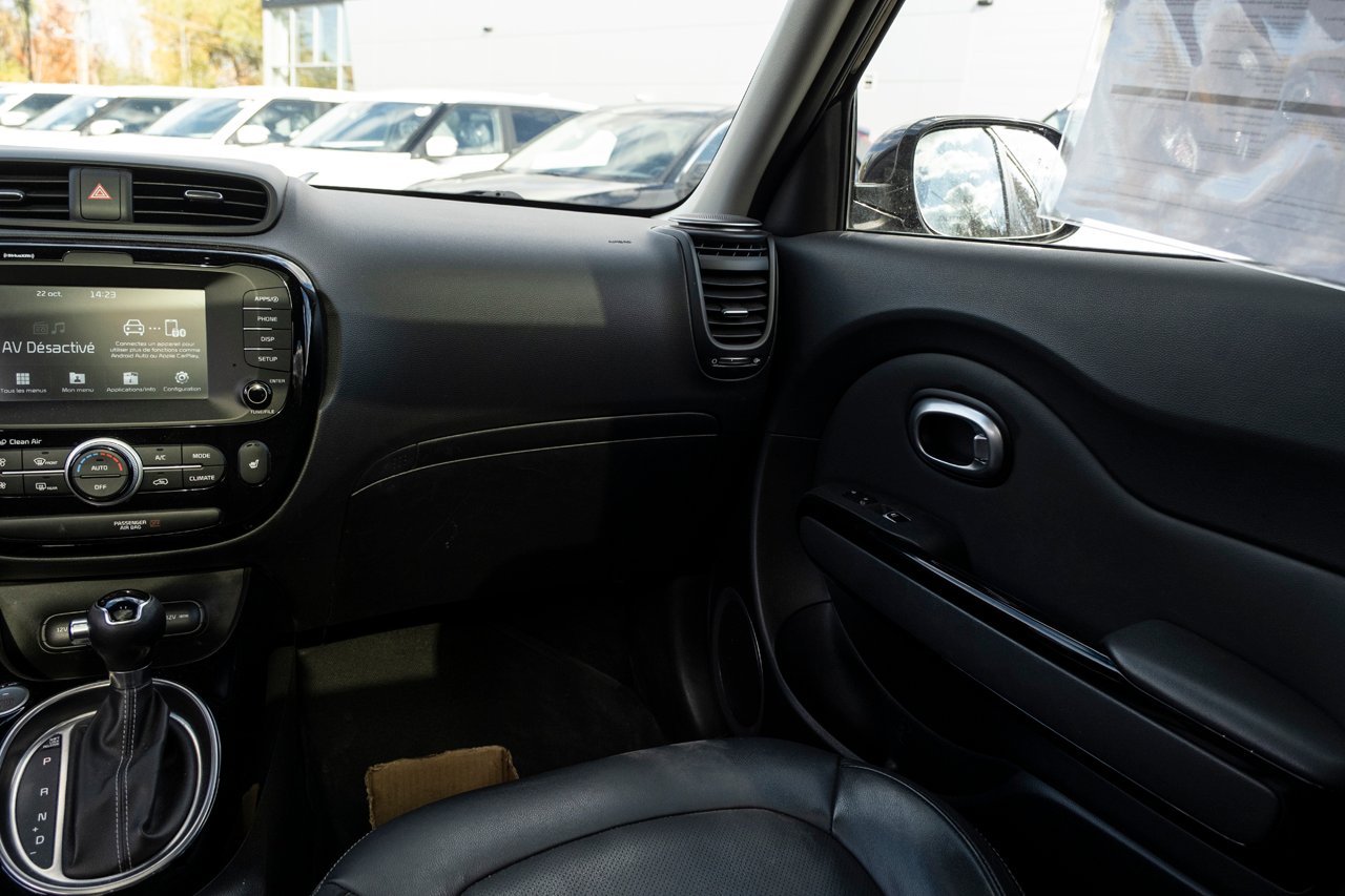 2019 Kia Soul Black Gatineau - photo #22