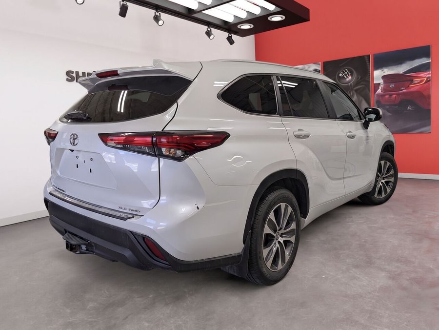 2023 Toyota Highlander 2023 Wind Chill Pearl