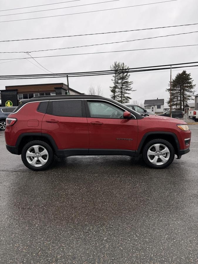 2018 Jeep Compass Red Lac Mégantic - photo #4