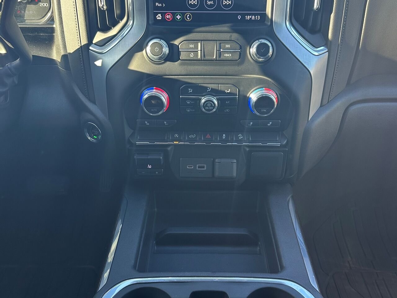GMC SIERRA K1500 ELEVATION SIERRA K1500 ELEVATION 2021 Rouge Matane - photo #10
