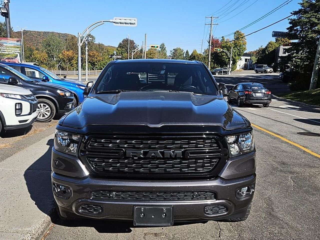 RAM 1500 2022 Gris Sainte-Agathe-des-Monts - photo #2