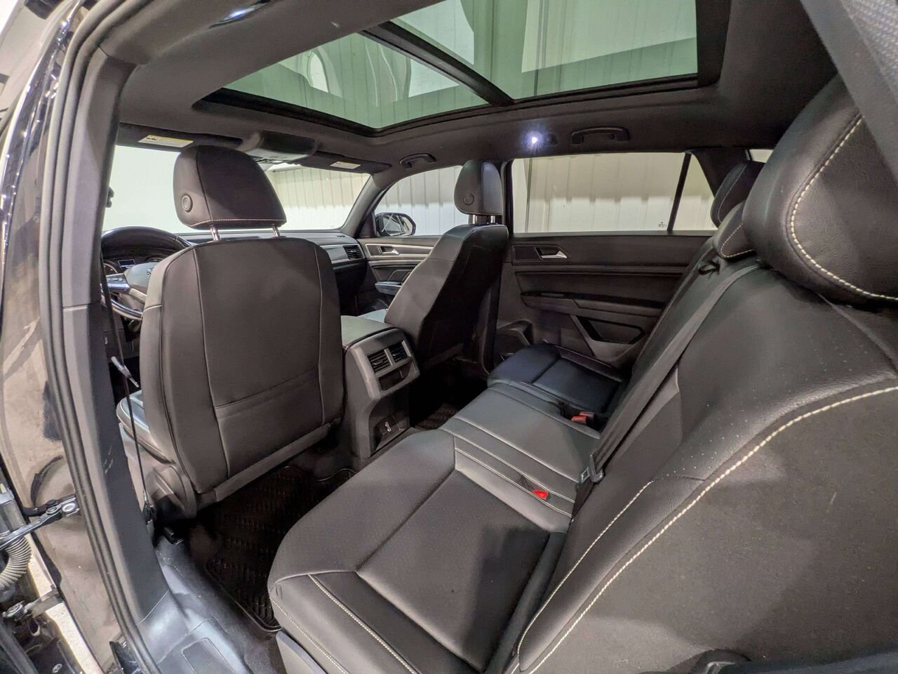 2020 Volkswagen Atlas Cross Sport Comfortline 2.0 TSI 4MOTION Black Val-David - photo #9