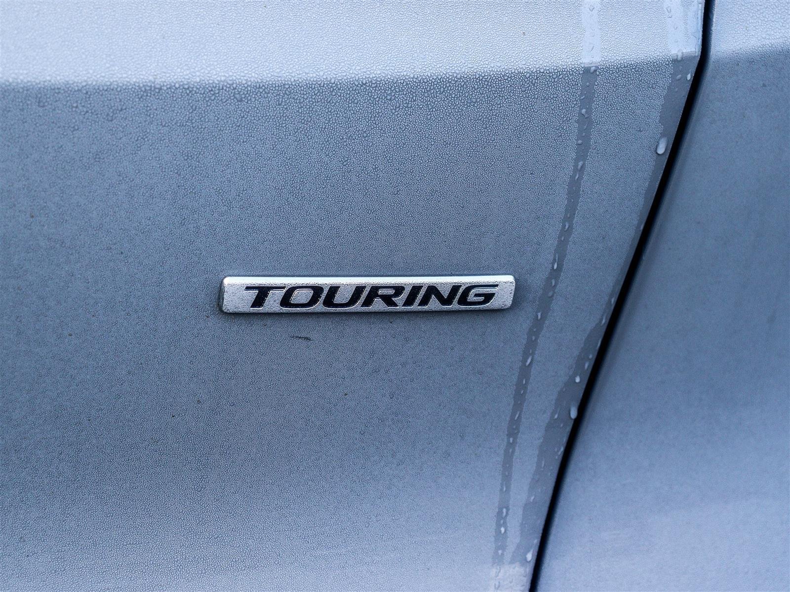Honda CR-V hybride Touring 2024 Grey Ottawa & Gatineau - photo #20