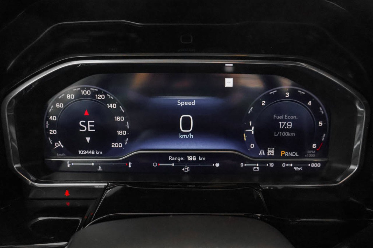 2023 Chevrolet Silverado 1500 4WD Crew Cab 147 LT Grey Sherwood Park - photo #21