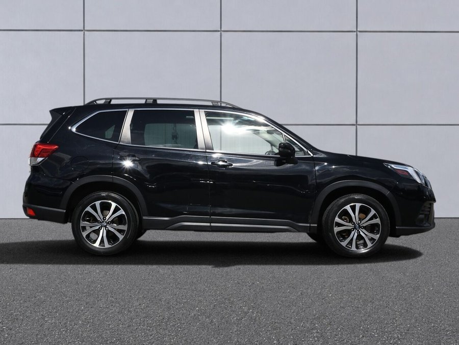 Subaru Forester Limited 2023 Noir