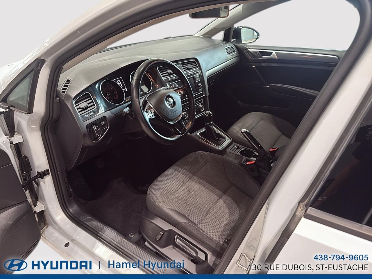 2019 Volkswagen Golf White Saint-Eustache - photo #7