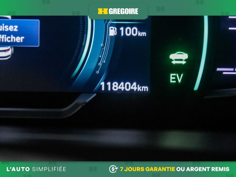 2020 Hyundai IONIQ White Blainville - photo #22