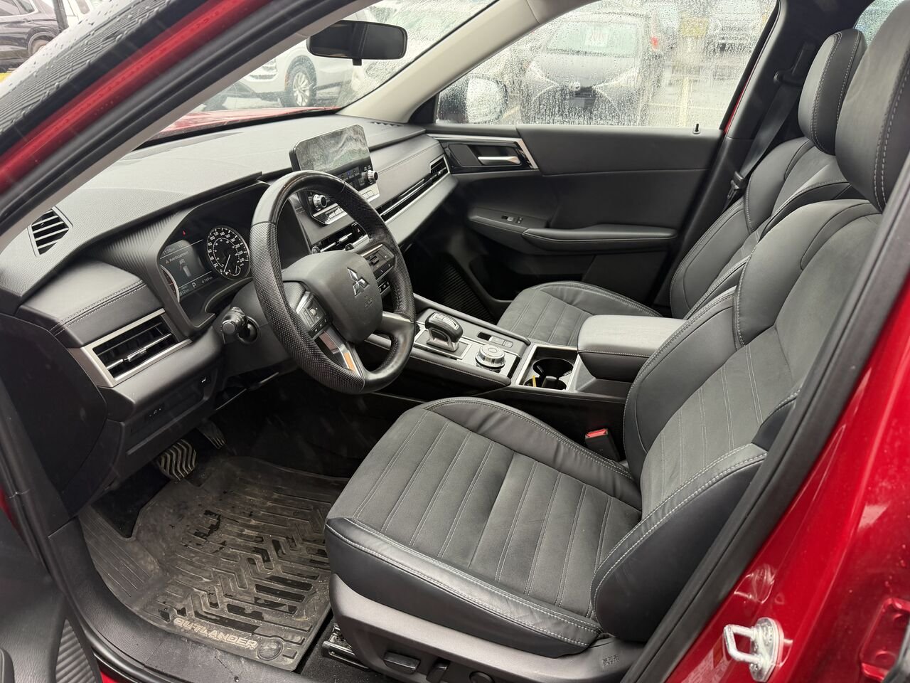 Mitsubishi Outlander 2022 Rouge Saint-Eustache - photo #10
