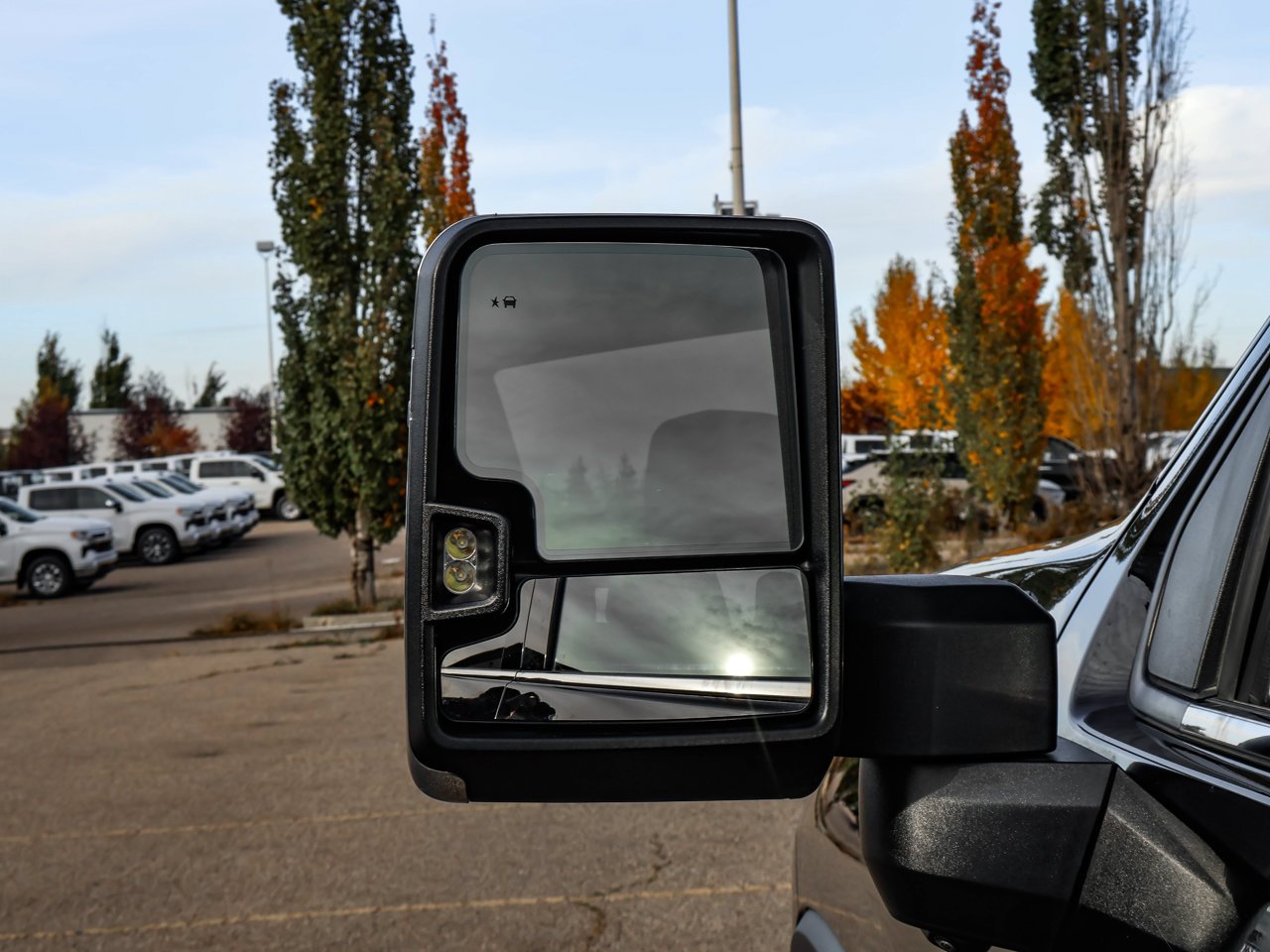 2024 Chevrolet Silverado 2500HD 4WD Crew Cab 159 High Country Black Sherwood Park - photo #12