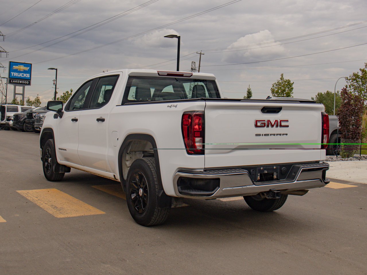 2023 GMC Sierra 1500 4WD Crew Cab 147 Pro White Sherwood Park - photo #7