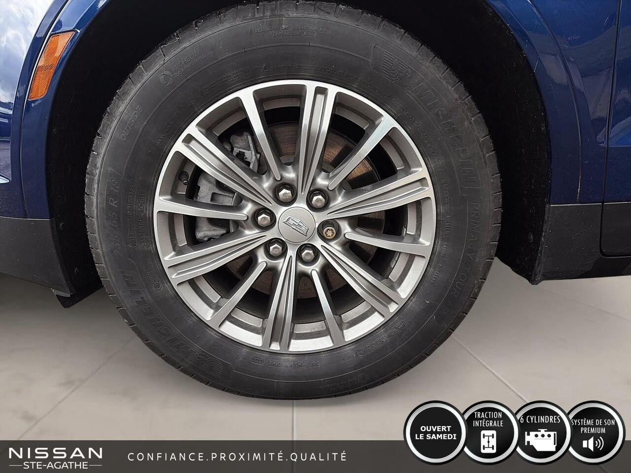 Cadillac XT5 2023 Bleu Ste-Agathe des Monts - photo #4