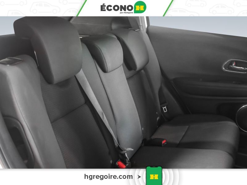 2020 Honda HR-V White Blainville - photo #22