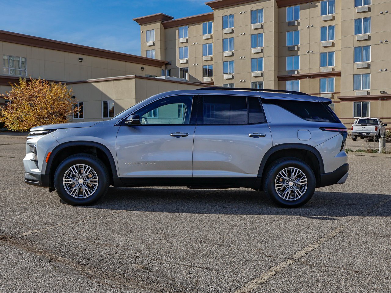 2026 Chevrolet Traverse AWD 4dr LT Grey Sherwood Park - photo #9