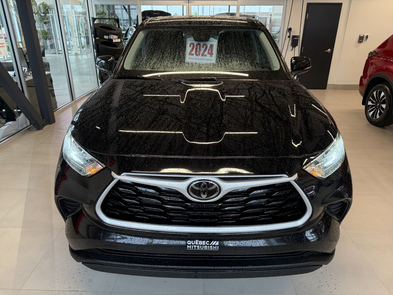 2024 Toyota Highlander Black Saint-Eustache - photo #4