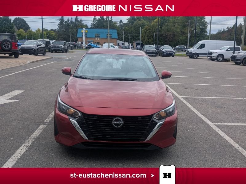 2024 Nissan Sentra Red Laval - photo #2