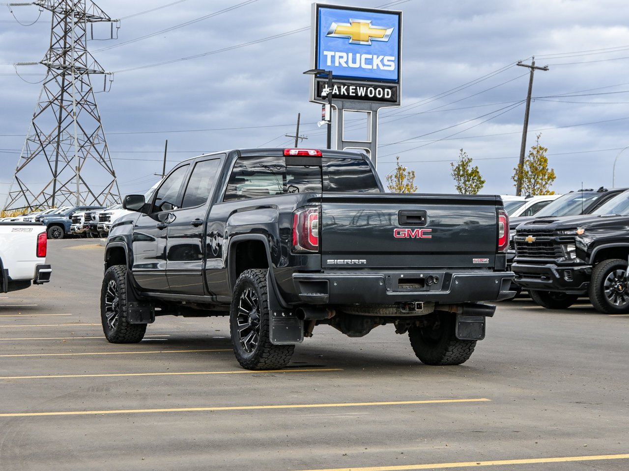 2018 GMC Sierra 1500 4WD Crew Cab 143.5 SLT Grey Sherwood Park - photo #10