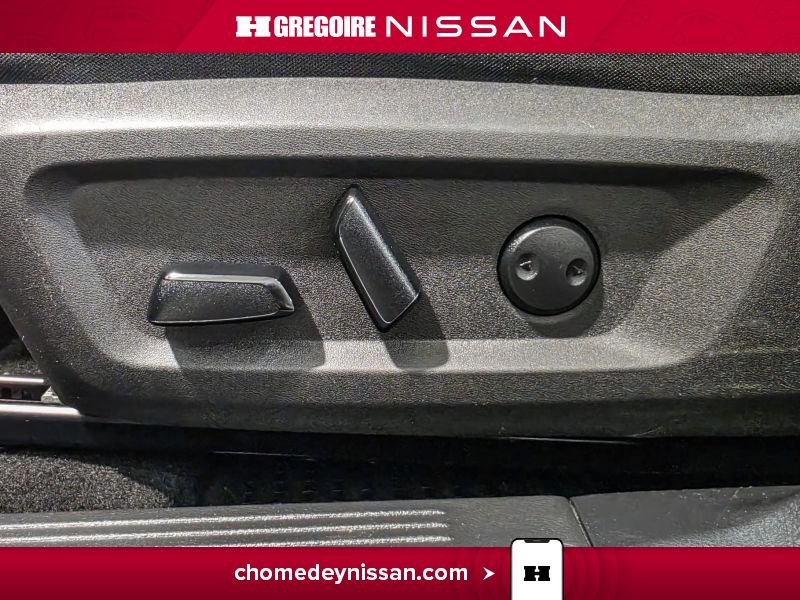 2022 Nissan Rogue Grey Saint-Eustache - photo #20
