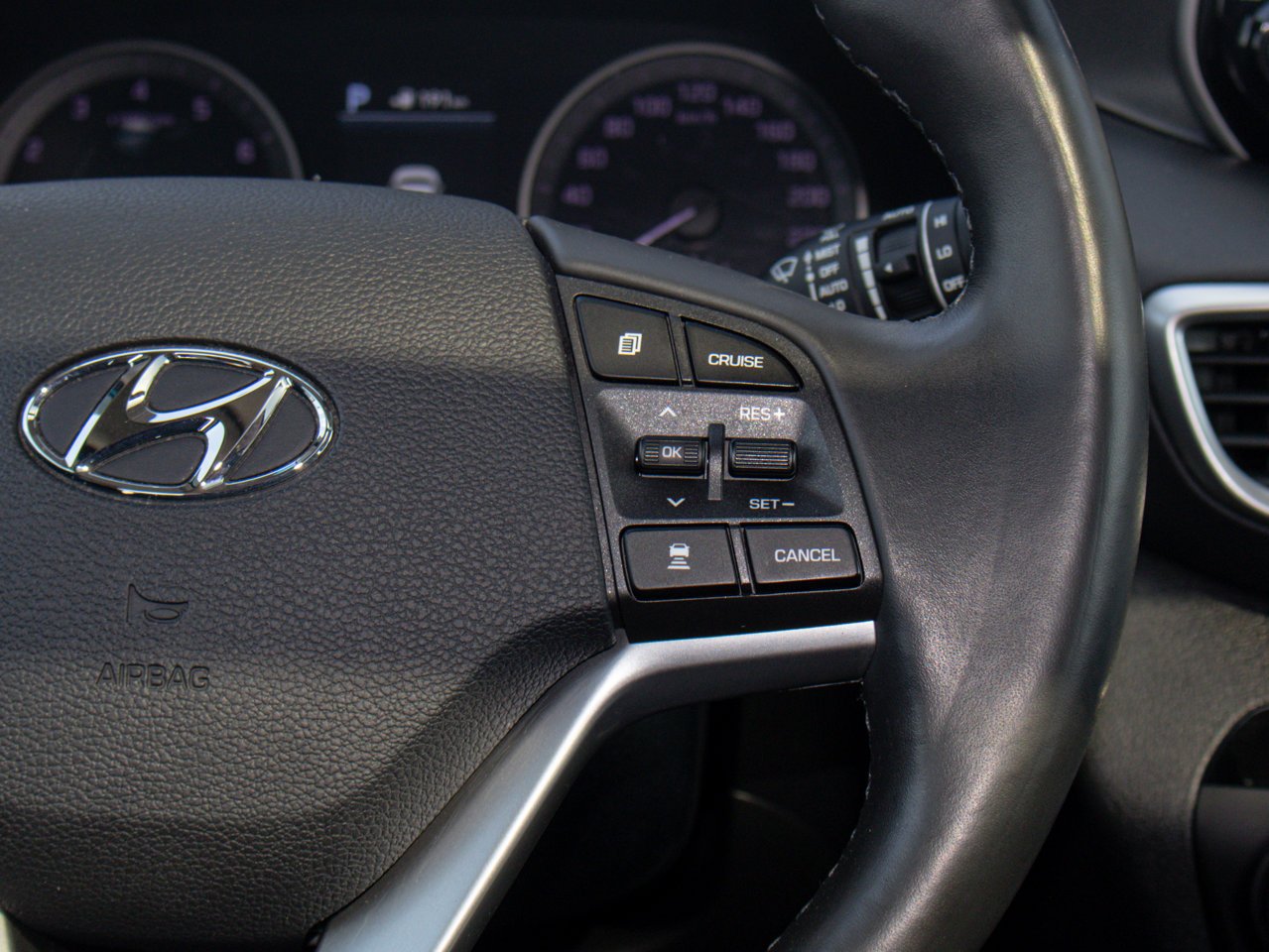 2020 Hyundai Tucson Preferred AWD w/Trend Package Blue Sherwood Park - photo #25
