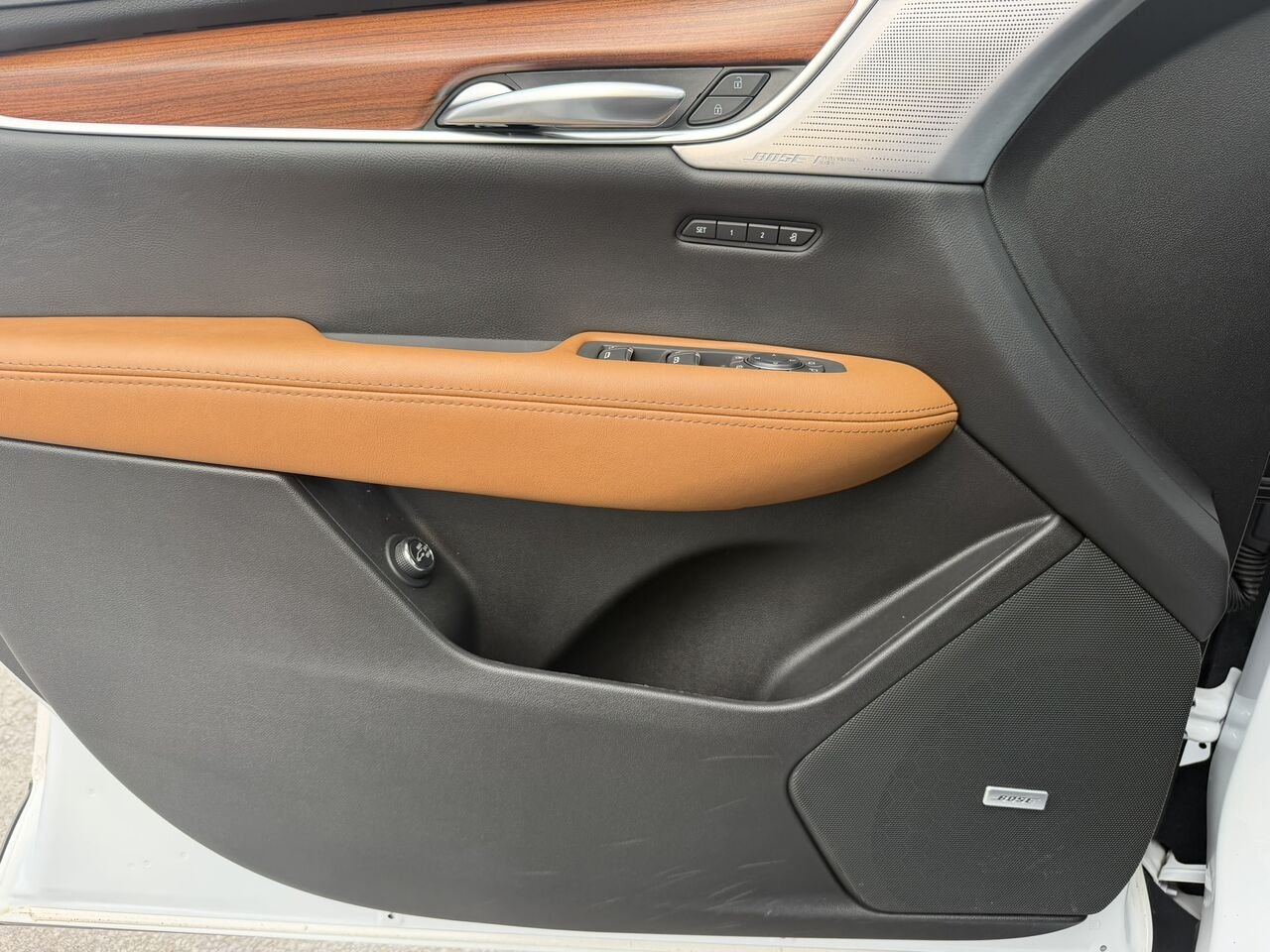 2024 Cadillac XT5 PREMIUM LUXURY AWD FINANCEMENT À PARTIR 3.99% White Laval - photo #15