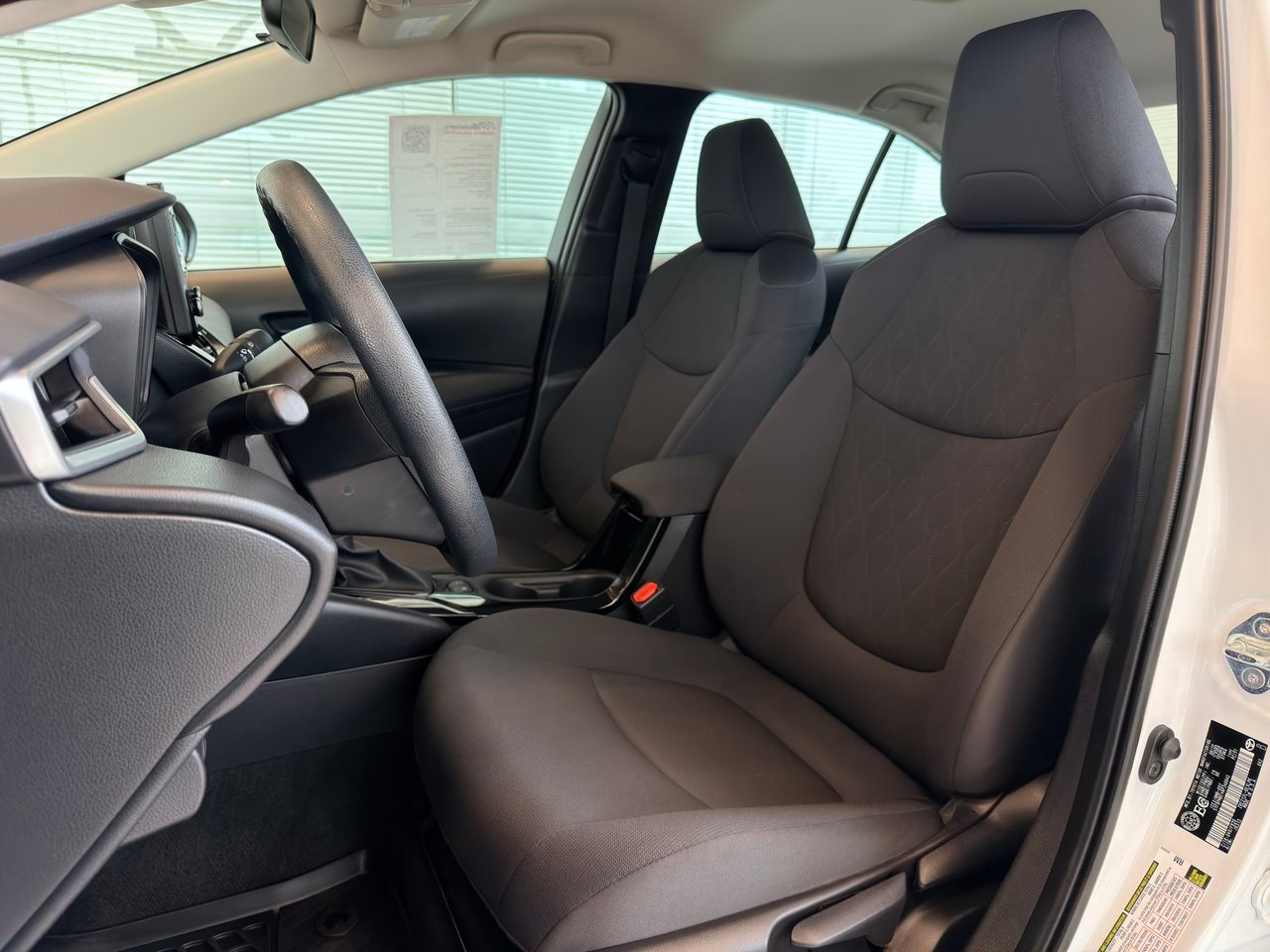 Toyota Corolla 2022 Blanc Notre-Dame-des-Prairies - photo #17