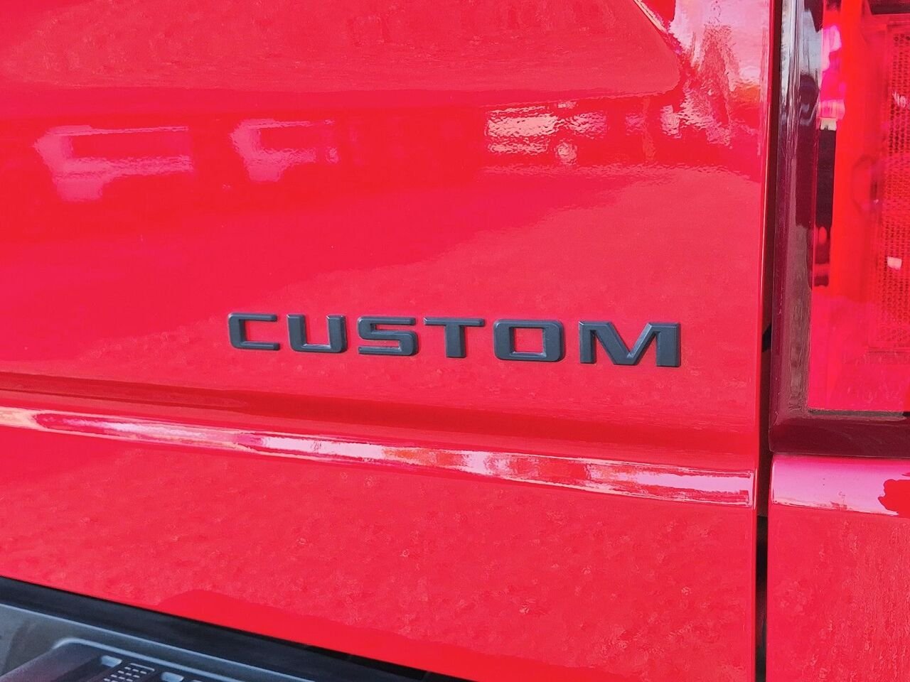 2021 Chevrolet Silverado 1500 Red Saint-Jérôme - photo #32