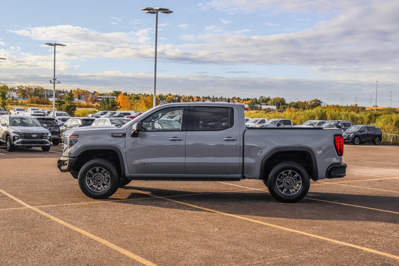 2024 GMC Sierra 1500 4WD Crew Cab 147 AT4X Grey Sherwood Park - photo #4
