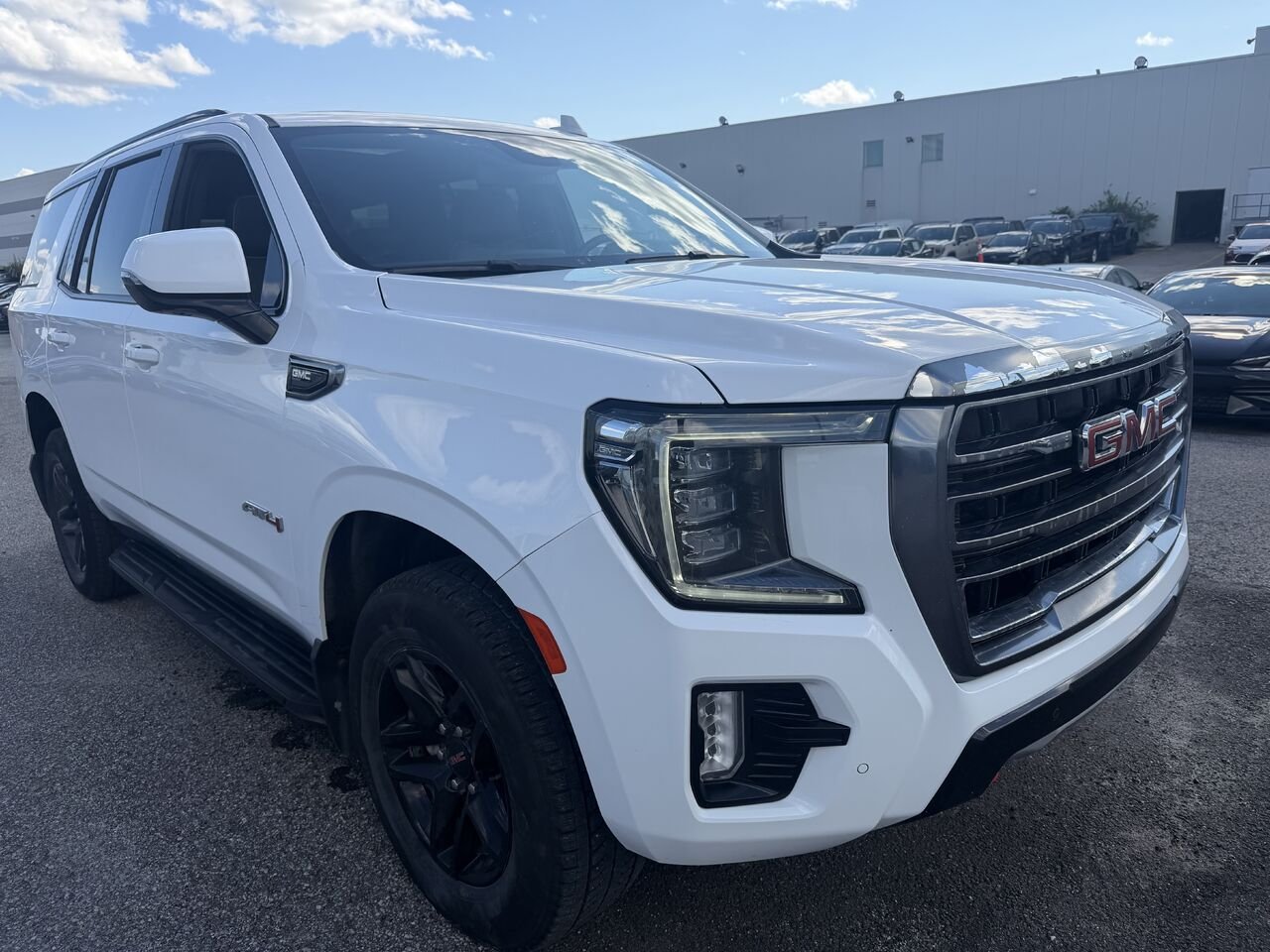 2023 GMC YUKON AT4 AT4 4 portes 4RM White Gatineau - photo #23