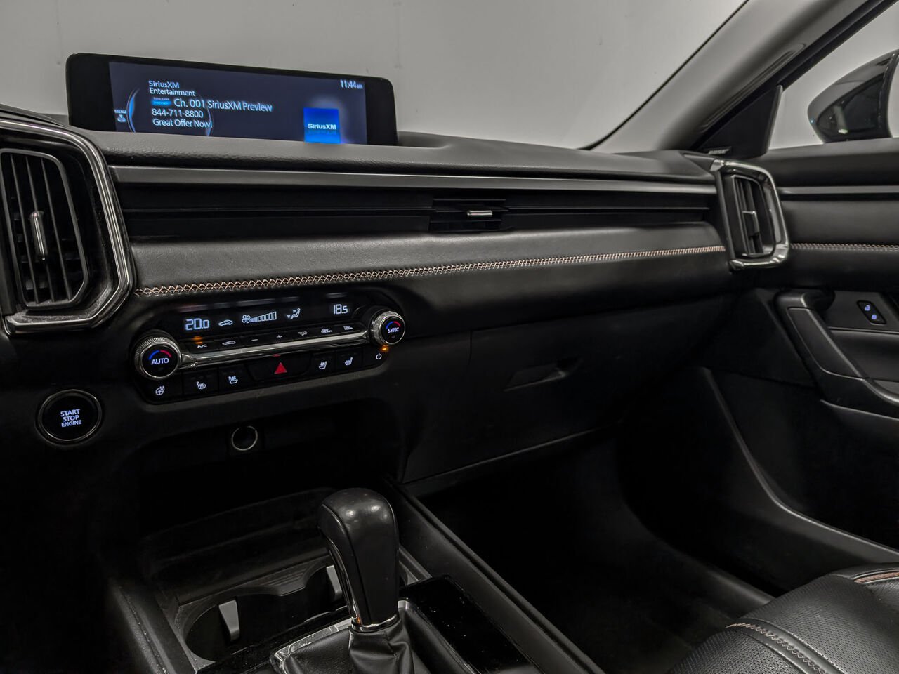 2024 Mazda CX-50 AWD GT Toit Pano Cuir Black Sherbrooke - photo #7