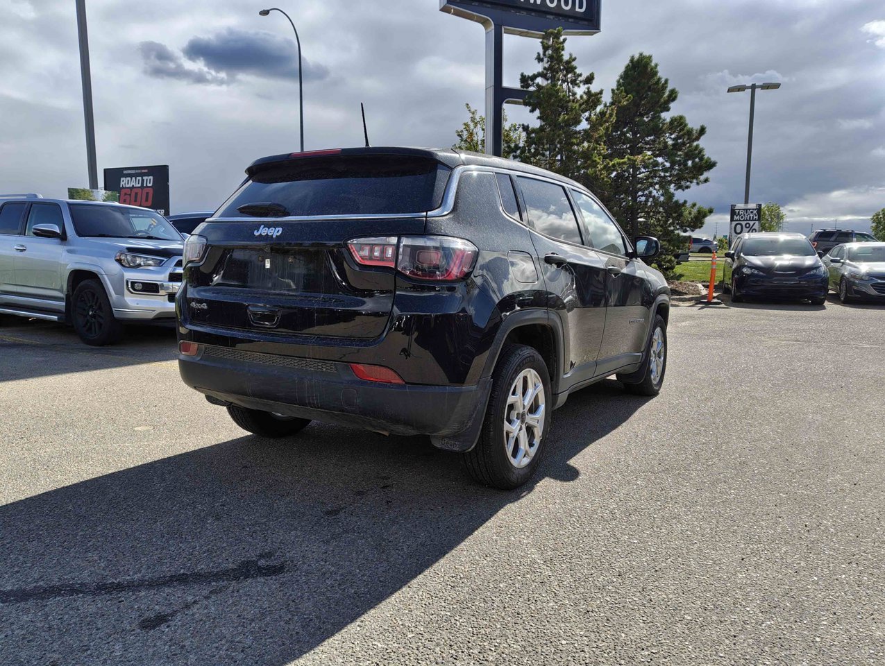 2025 Jeep Compass Sport 4x4 Black Sherwood Park - photo #5