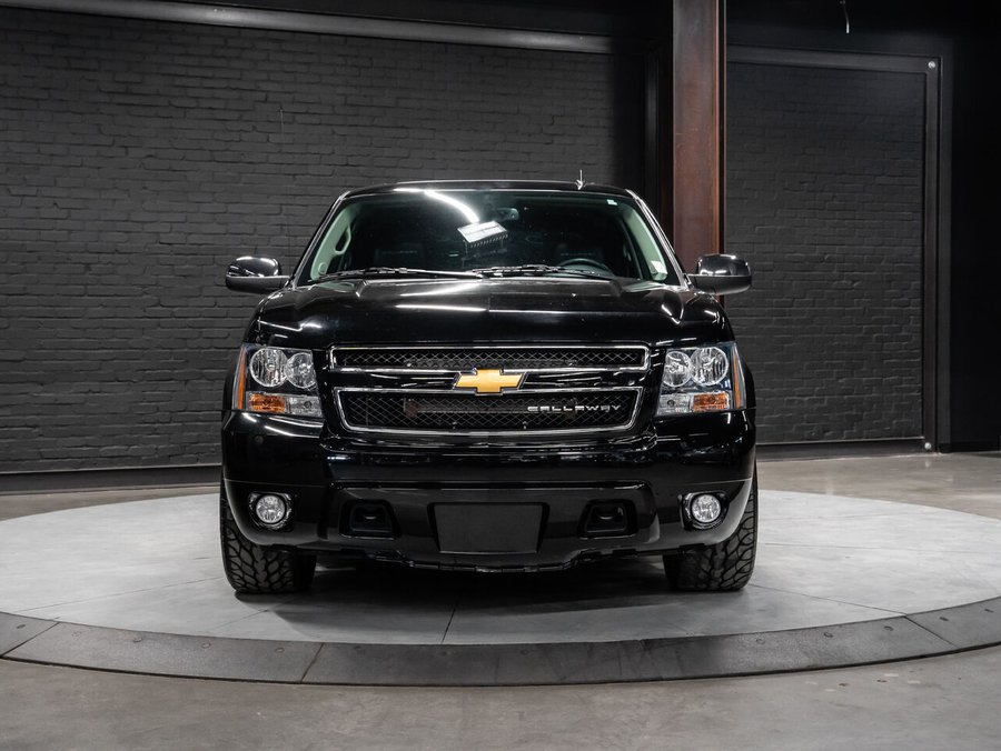 2012 Chevrolet Avalanche 2012 Black