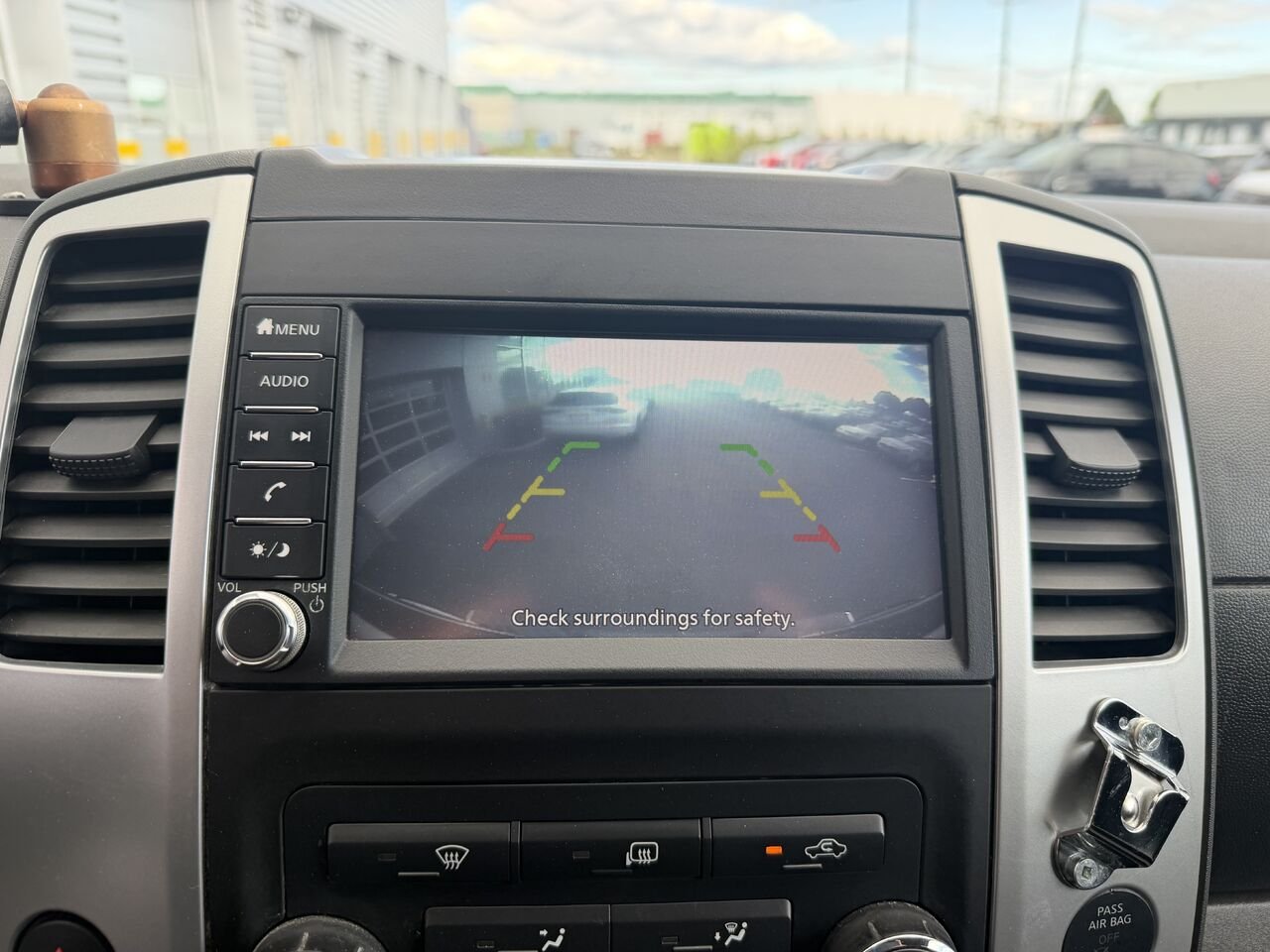 Nissan Frontier 2019 Blanc Saint-Eustache - photo #14