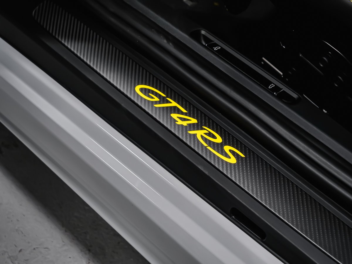2025 Porsche 718 Cayman GT4 RS White Montreal - photo #14
