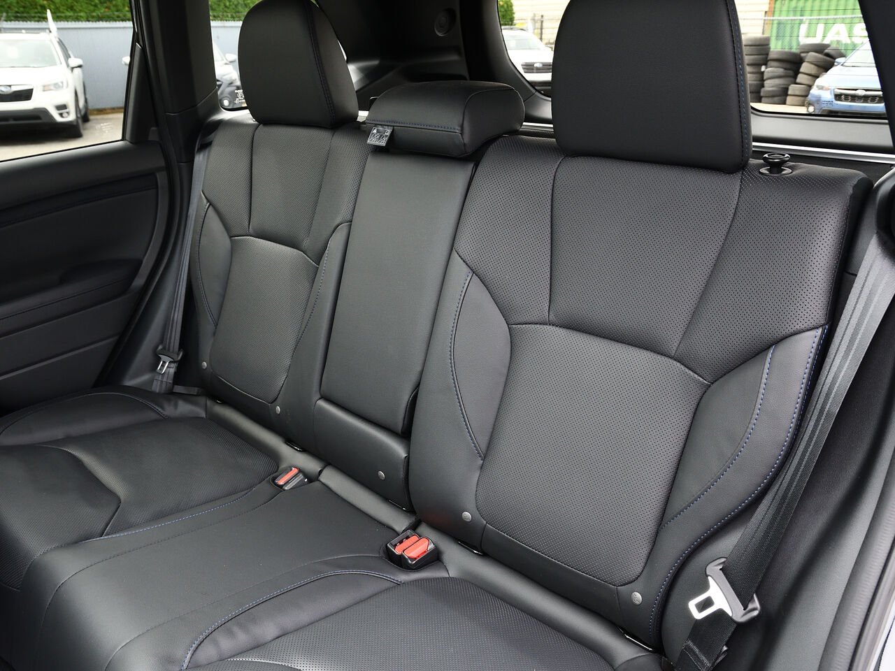 2026 Subaru Forester Limited Black Saint-Hyacinthe - photo #30