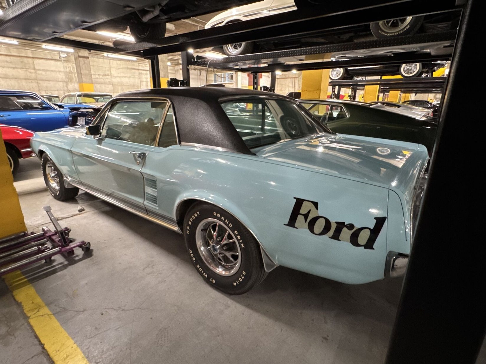 Ford Mustang 1967 Bleu Montréal - photo #4