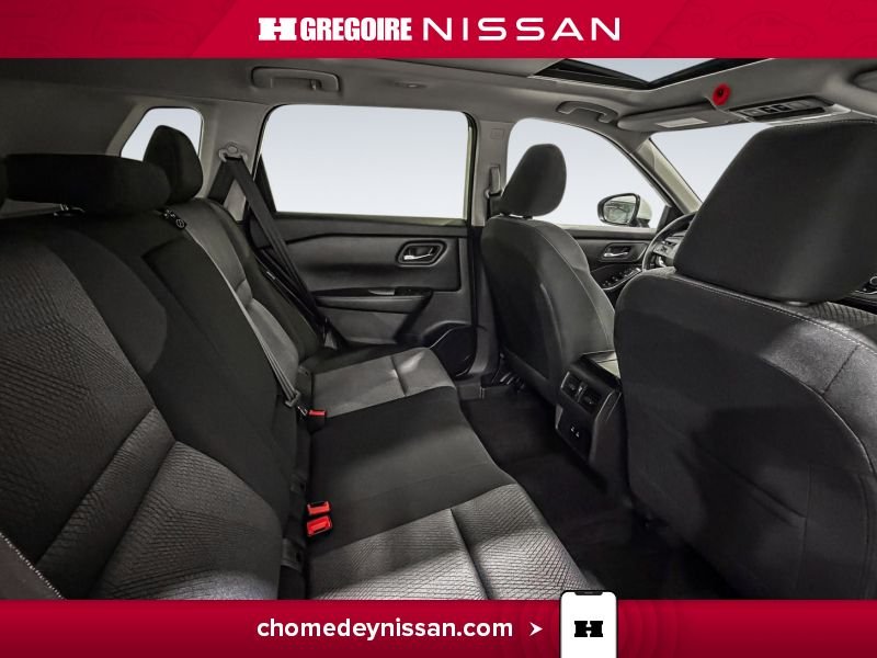 2025 Nissan Rogue White Laval - photo #27