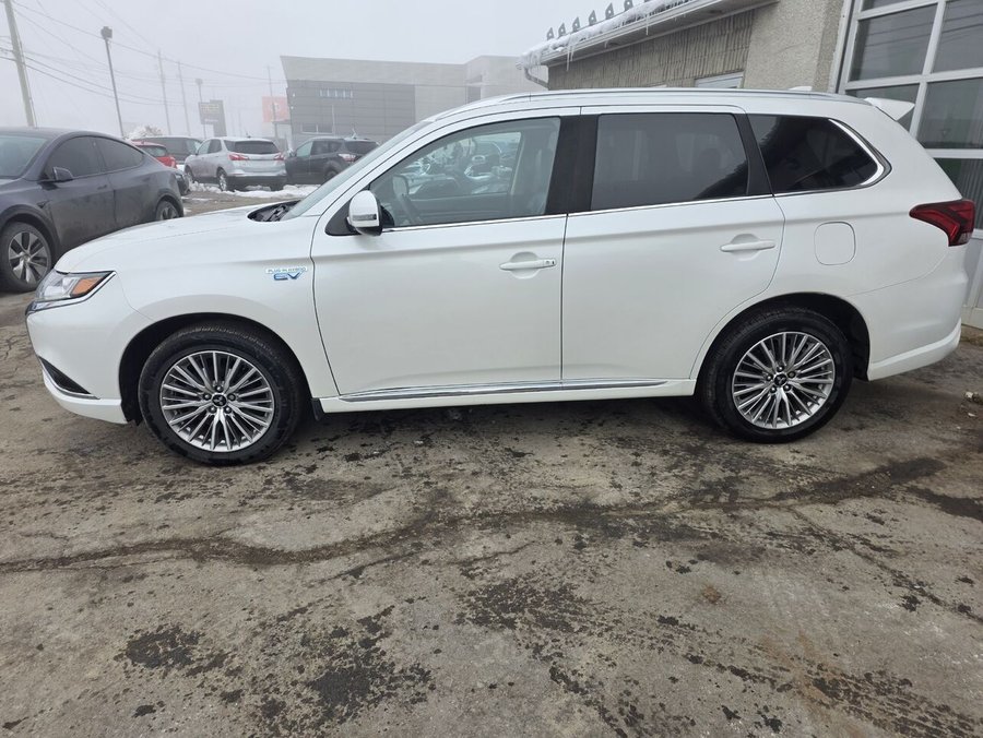 2020 Mitsubishi Outlander Plug-In Hybrid 2020 White