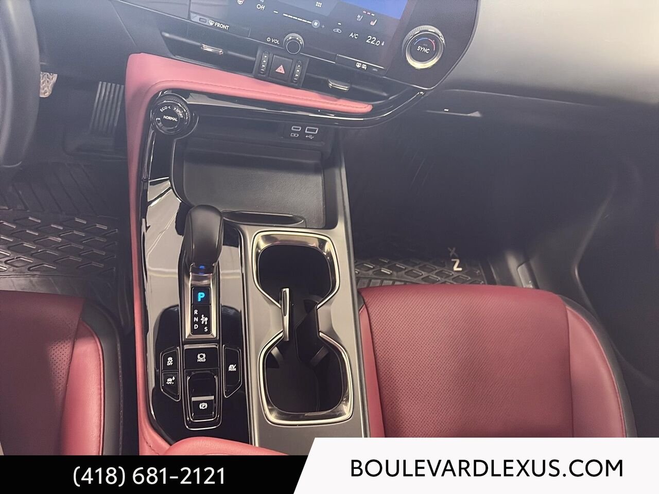 2023 Lexus NX White Quebec - photo #17