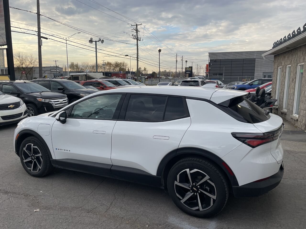 Chevrolet Equinox EV 2026 Blanc Longueuil, - photo #9