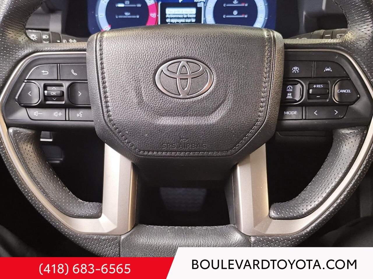 2025 Toyota 4RUNNER 100761A-69 | GROUPE LIMITED, 7 PLACES, 4X4 White Québec - photo #13