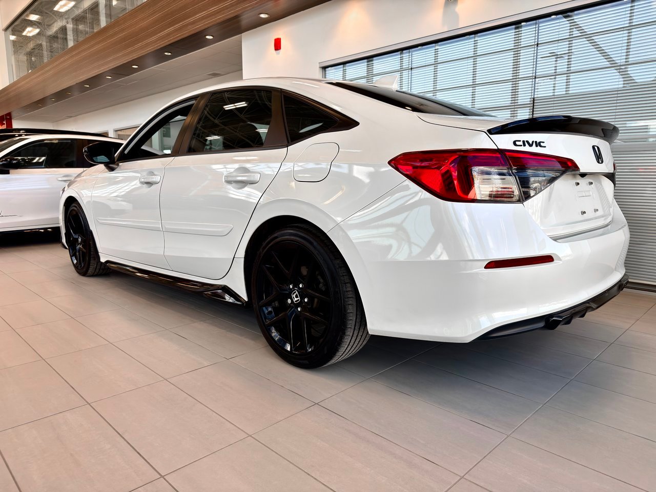 2024 Honda Civic Sedan White Notre-Dame-des-Prairies - photo #7