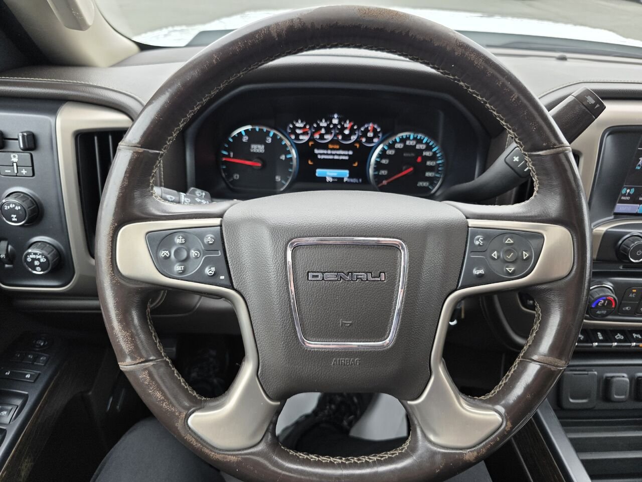 GMC Sierra 2500HD Denali 2017 Blanc Rouyn-Noranda - photo #11