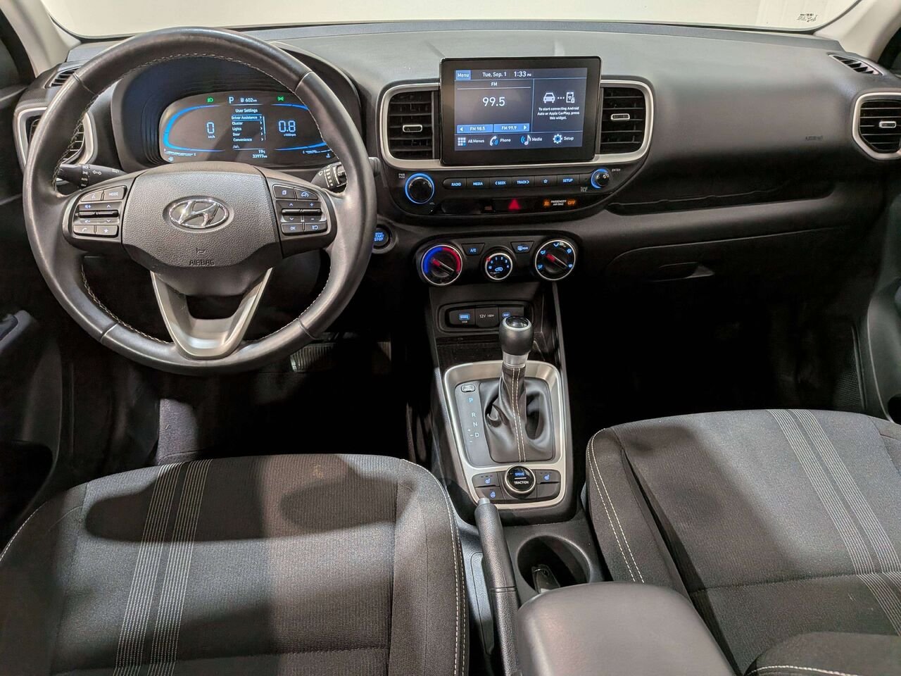 2026 Hyundai Venue Preferred IVT Grey Val-David - photo #30
