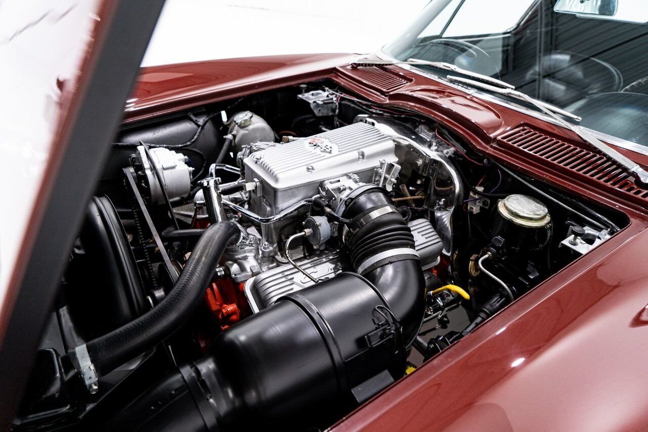 Chevrolet Corvette Fuelie Matching# HG Suffix 327/375HP **PRICE IN USD** 1965 Rouge Montréal - photo #16