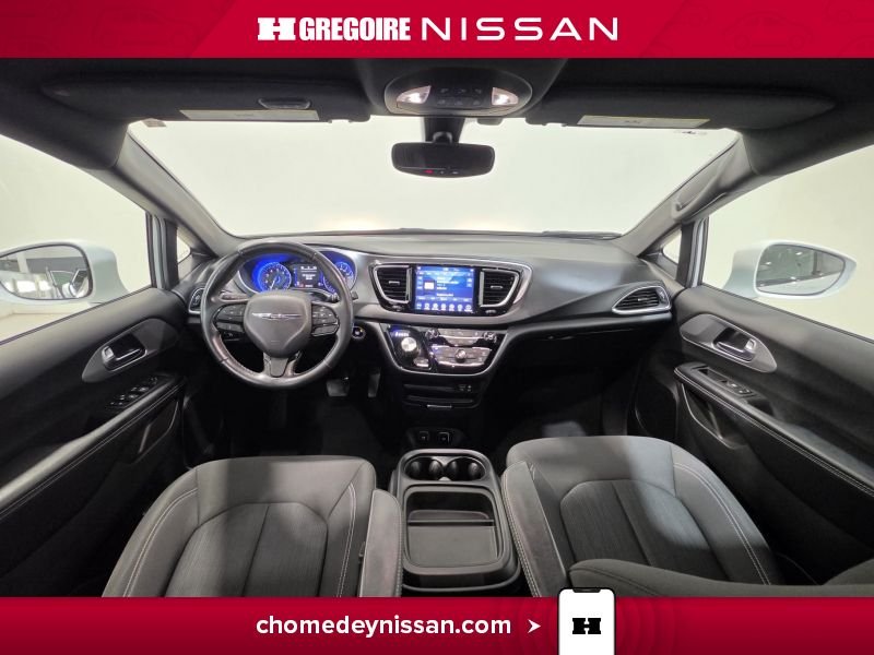 2019 Chrysler Pacifica White Saint-Eustache - photo #33