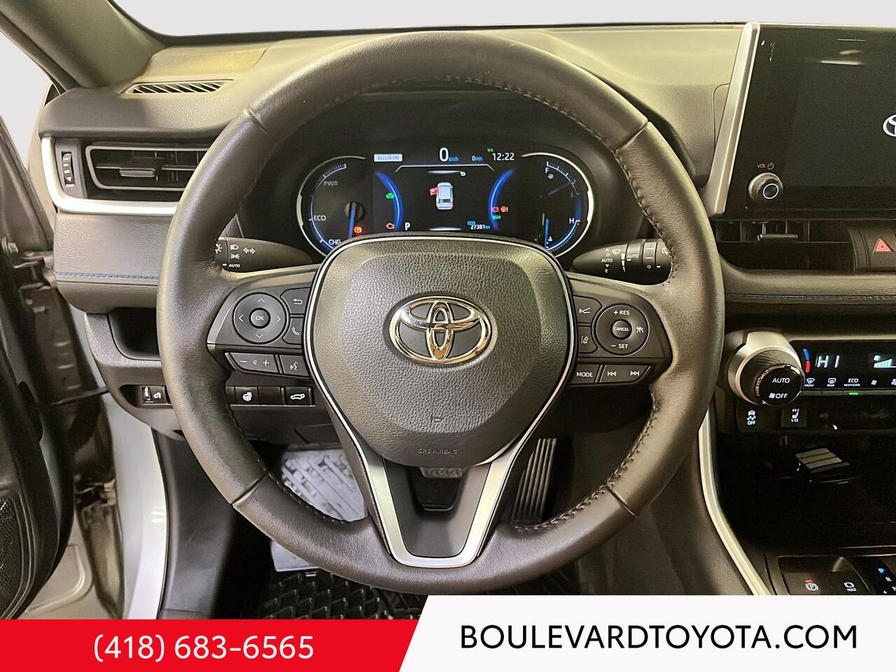 Toyota RAV4 Hybride 100665A-3 | SE, AWD 2023 Argent Québec - photo #11