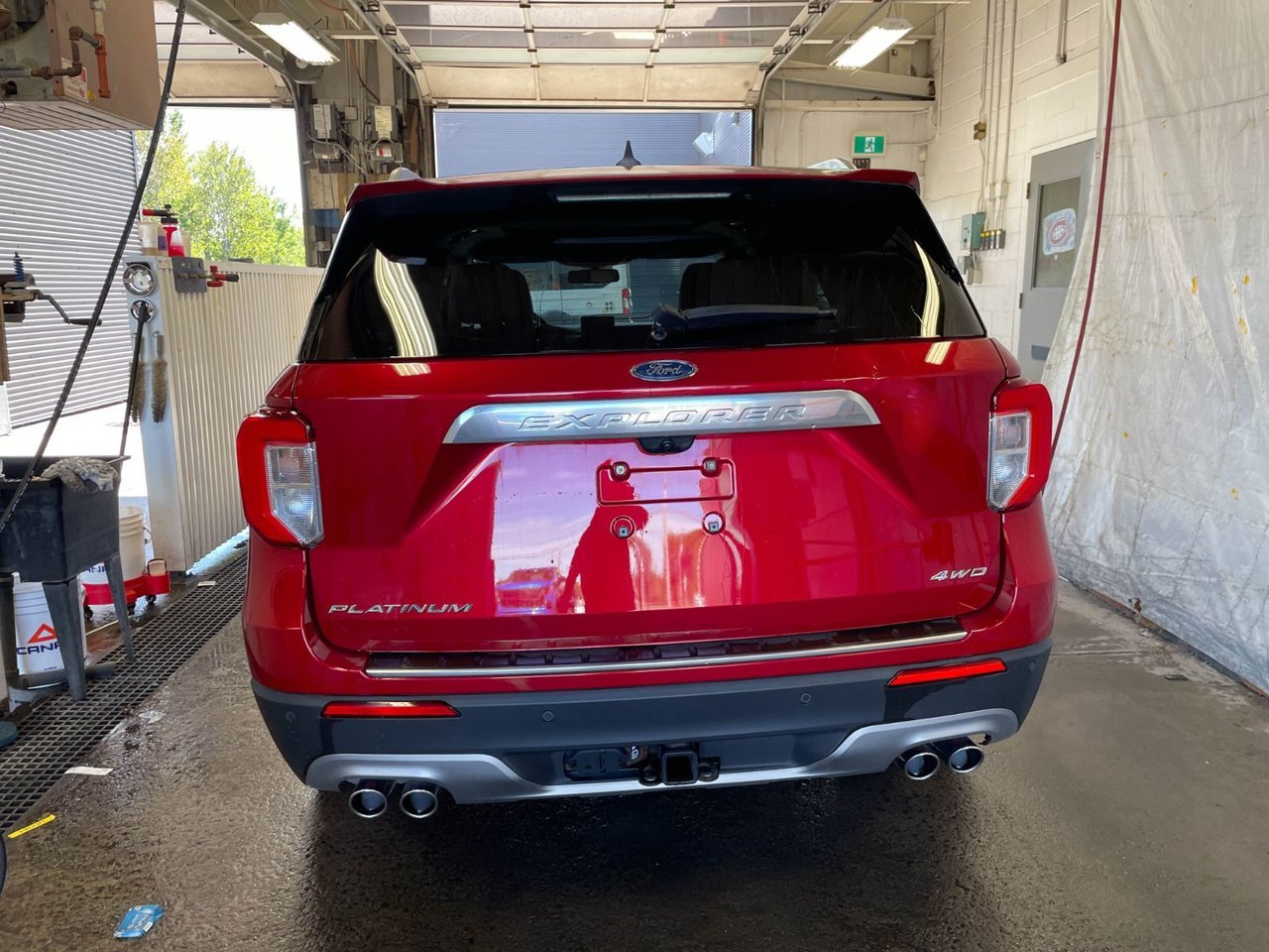 Ford Explorer PLATINUM AWD *TOIT NAV CUIR SIÈGES VENT CAM360 B&O 2021 Rouge Saint-Jérôme - photo #8
