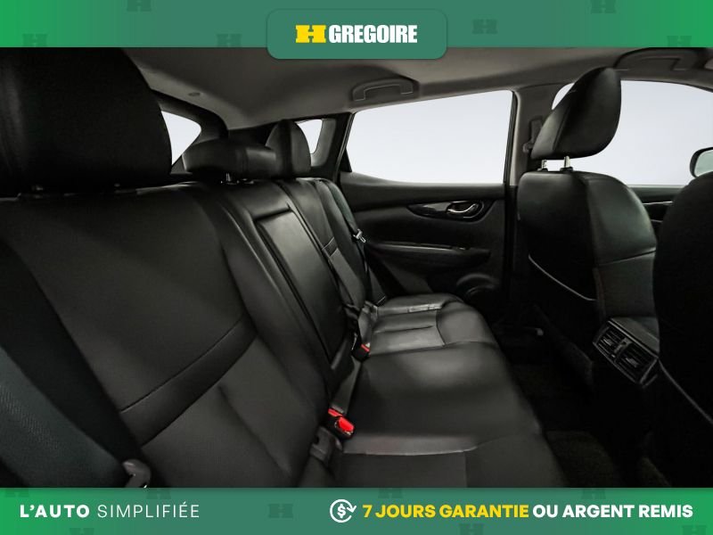 2019 Nissan Qashqai Black Laval - photo #11