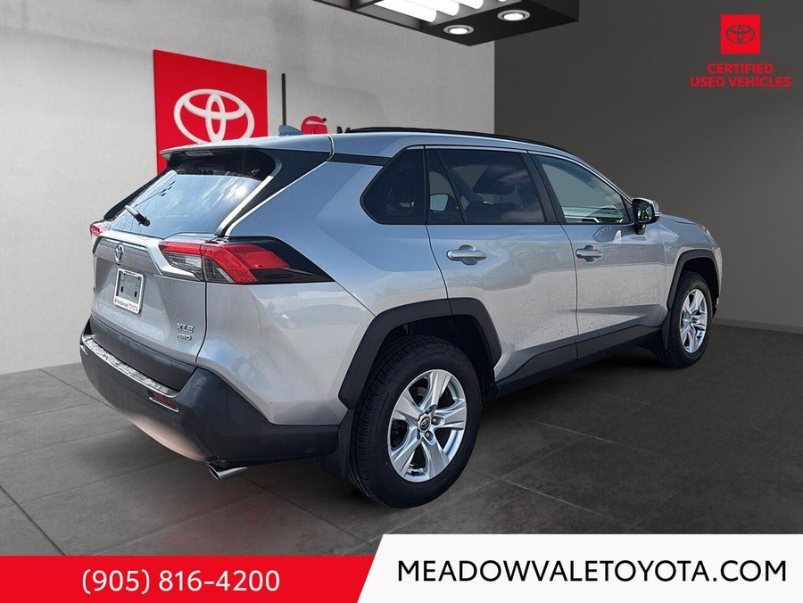 2021 Toyota RAV4 2021 Silver Sky Metallic